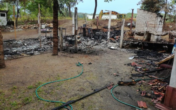 Zbiórka odbudowa domu po pożarze wujkaa - zdjęcie główne
