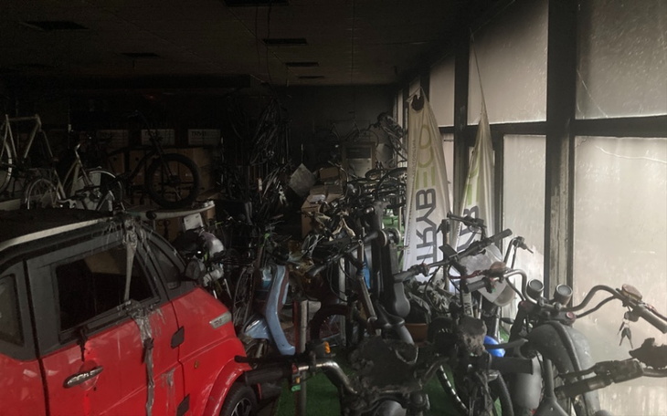 Zbiórka Pożar zniszczył miejsce pracy - zdjęcie główne