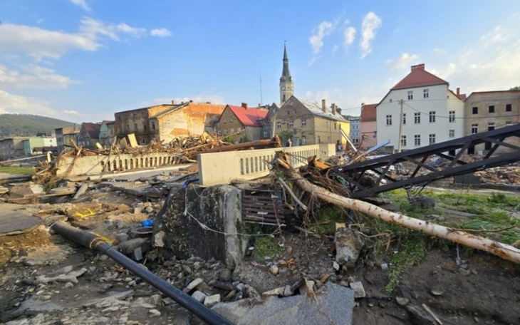 Zbiórka Żyglin i Żyglinek Powodzianom - zdjęcie główne