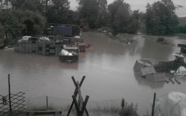 Zbiórka Pomoc w Powodzi - zdjęcie główne