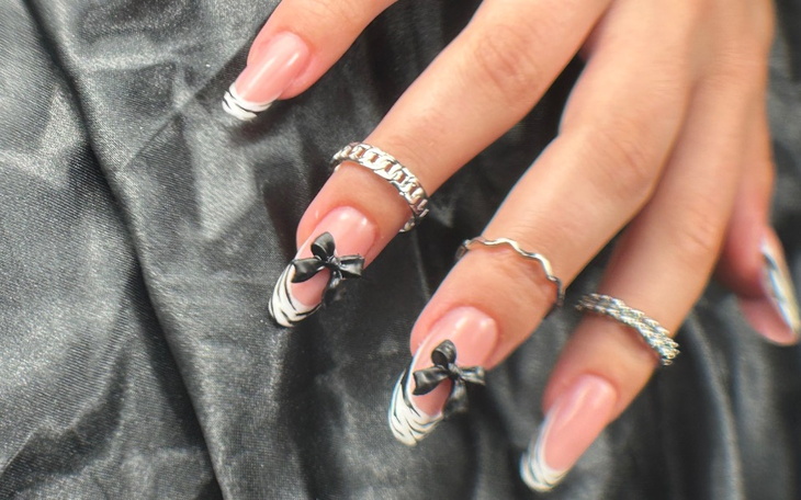 Zbiórka Przymusowe usamodzielnienie - zdjęcie główne