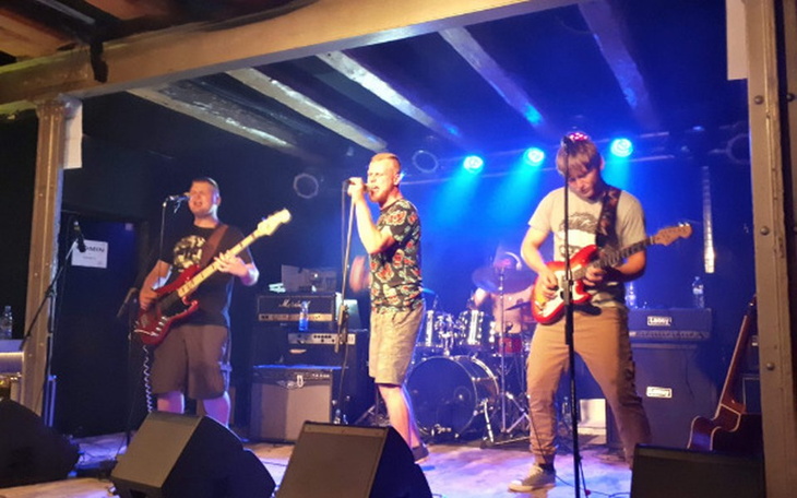 Zbiórka Na rozwój zespołu Ad Hoc - zdjęcie główne