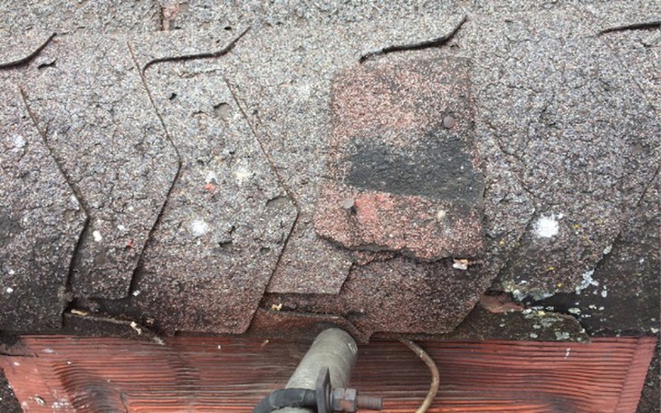 Zbiórka Przeciekający dach rodziców - zdjęcie główne