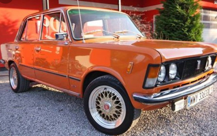 Zbiórka samochod Fiat 125p - zdjęcie główne