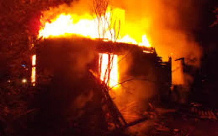 Zbiórka dla dzieci z pożaru w łajscach - zdjęcie główne