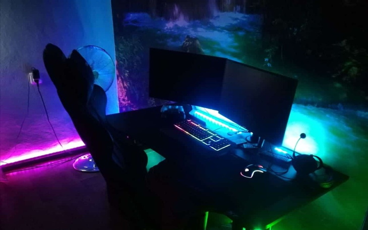 Zbiórka Stanowisko komputer do grania - zdjęcie główne