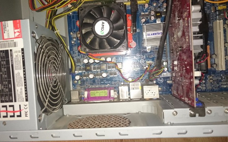 Zbiórka Potrzebuje na nowy komputer - zdjęcie główne