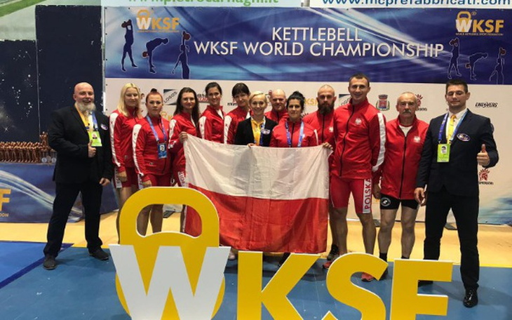 Zbiórka Wyjazd reprezentacji Polski - zdjęcie główne