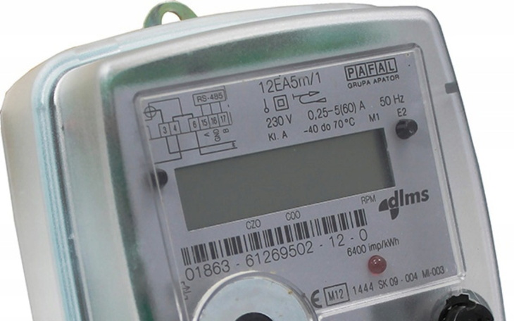 Zbiórka Na dług za prąd - zdjęcie główne