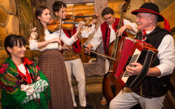 Zbiórka Pomóż JONTKOM kupić busa - zdjęcie główne