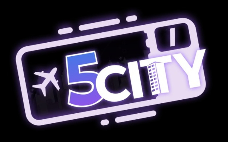 Dwa szczeniaki rasy doberman w przytulnym otoczeniu.