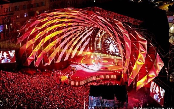 Zbiórka na sylwestrową moc przebojów - zdjęcie główne