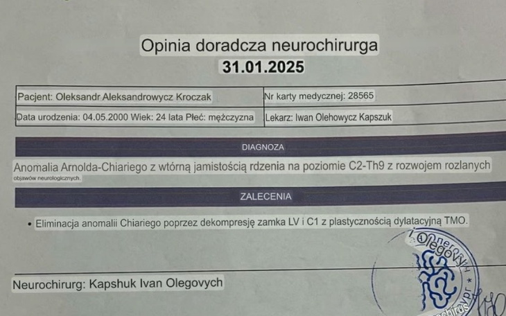 Dokument medyczny dotyczący diagnozy i zaleceń neurochirurgicznych.