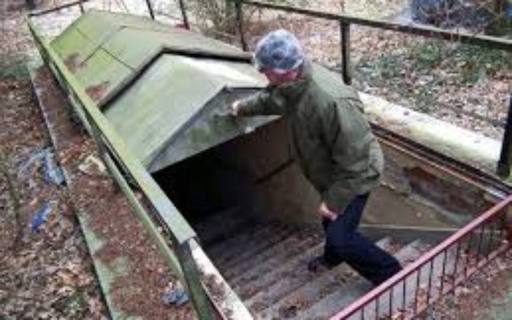 Zbiórka Na Bunkier na czas wojny - zdjęcie główne