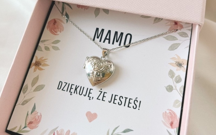 Zbiórka Zbieram na prezencik dla mamusi - zdjęcie główne