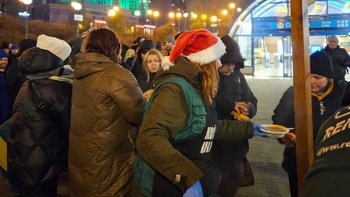 Zbiórka W Wigilię nikt nie musi być sam - miniaturka zdjęcia