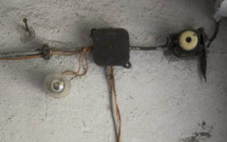 Zbiórka Na remont instalacji elektryczne - zdjęcie główne