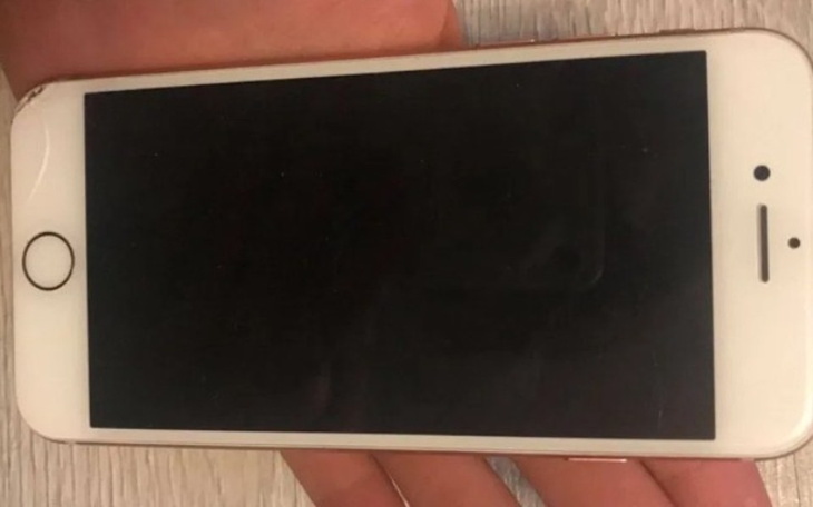 Zbiórka Dwa używane telefony - zdjęcie główne