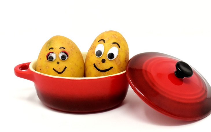 Zbiórka Zawieszone ziemniaki 3. transp - zdjęcie główne