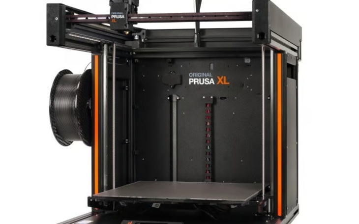 Drukarka 3D Prusa XL w nowoczesnym wydaniu.