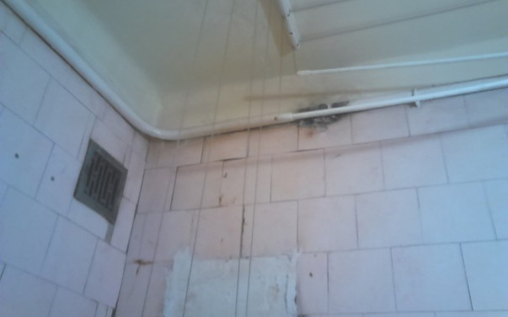 Zbiórka dla mamy na remont łazienki - zdjęcie główne