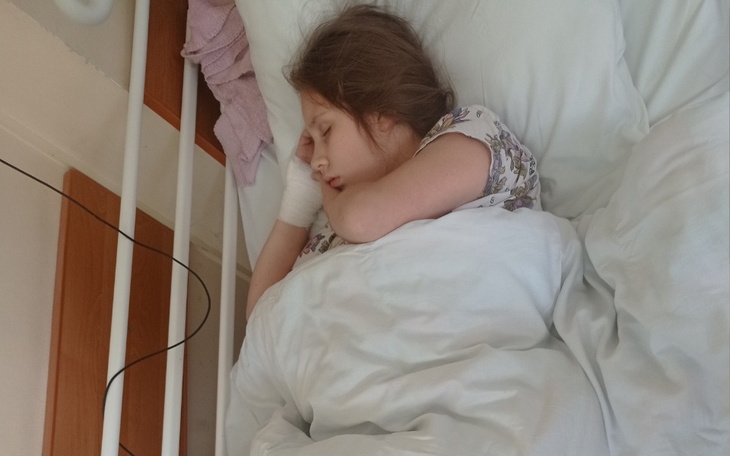 Zbiórka Rehabilitacja i leczenie Zuzi. - zdjęcie główne