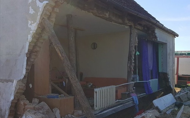 Zbiórka odbudowa domu Rodziców - zdjęcie główne