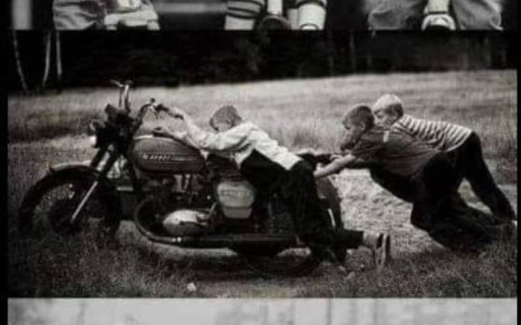 Zbiórka Na 20 urodziny - zdjęcie główne