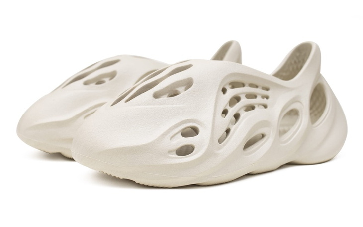 Zbiórka na yeezy foam runner - zdjęcie główne