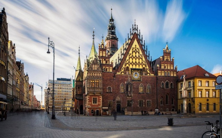 Zbiórka Mieszkanie w Dużym miescie - zdjęcie główne