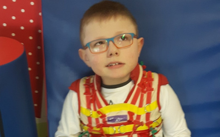 Zbiórka leczenie i rehabilitacja Julka - zdjęcie główne