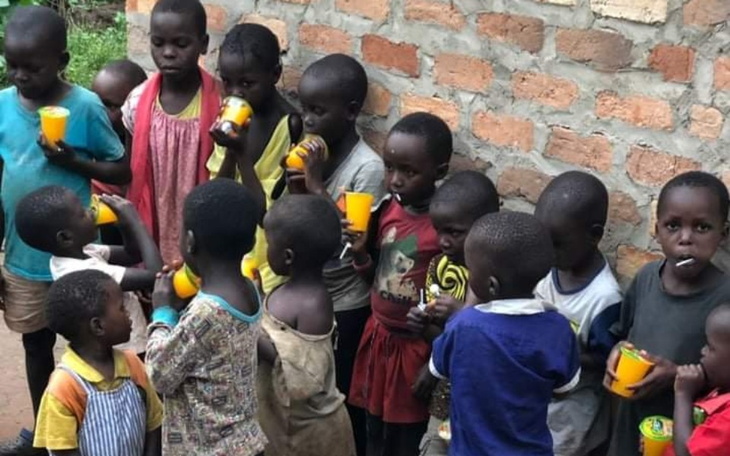 Zbiórka Na jedzenie dla sierot z Ugandy - zdjęcie główne