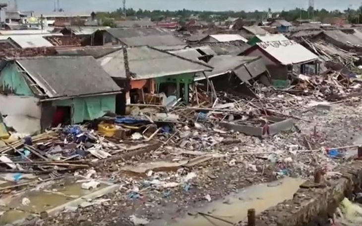 Zbiórka Indonesia earthquake and tsunami - zdjęcie główne
