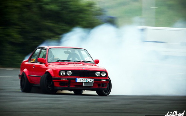 Zbiórka Auto do driftu-spełnić marzenie - zdjęcie główne