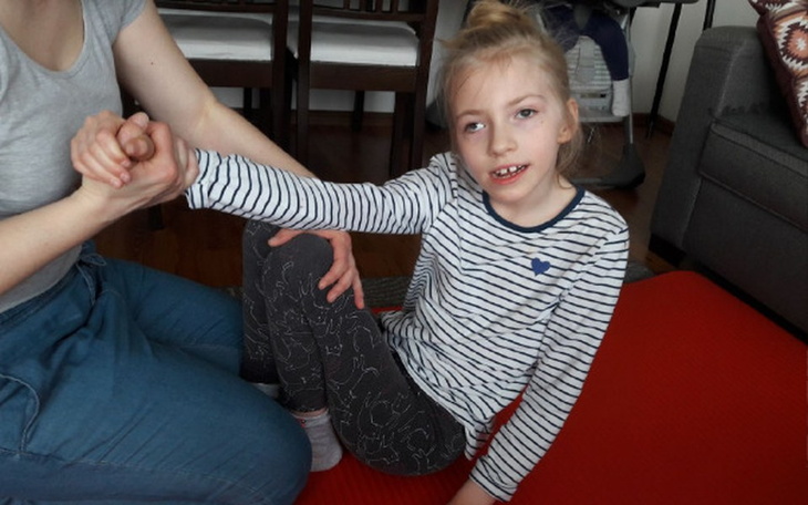 Zbiórka Sprzęt dla Karolinki ! - zdjęcie główne