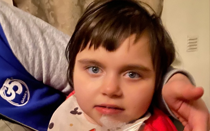 Zbiórka Chora dziewczynka z Ukrainy - zdjęcie główne