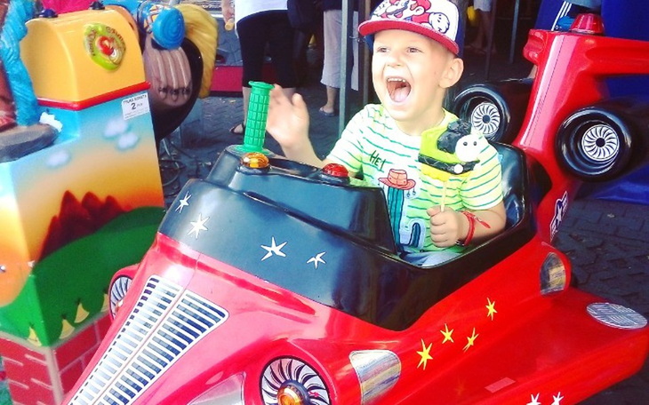 Zbiórka Pomoc dla chłopca choroba Autyzm - zdjęcie główne