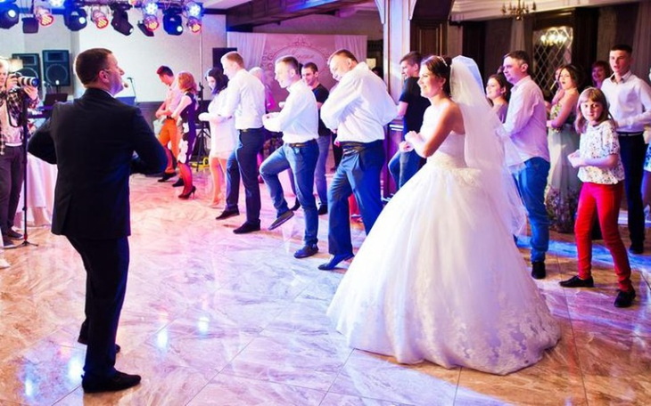 Zbiórka Ślub wesele i przyjęcie - zdjęcie główne