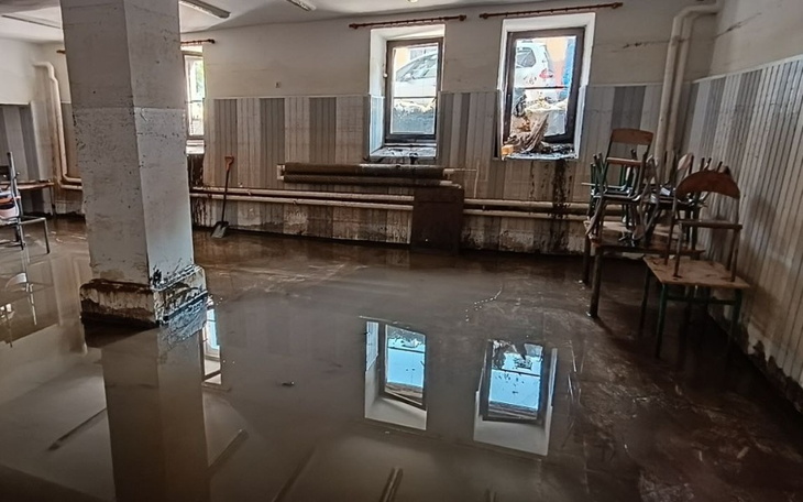 Zbiórka Pomoc dla szkoły w Głuchołazach - zdjęcie główne