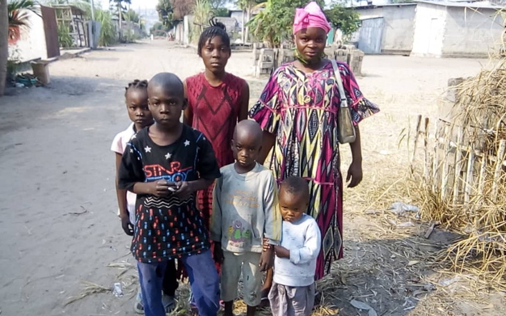 Zbiórka Schronienie dla Samotnej Mamy - zdjęcie główne