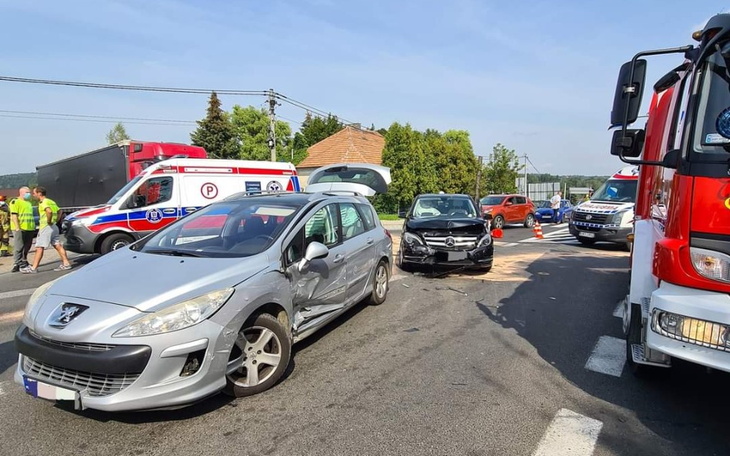 Zbiórka Zbiórka na Uszkodzone auto - zdjęcie główne