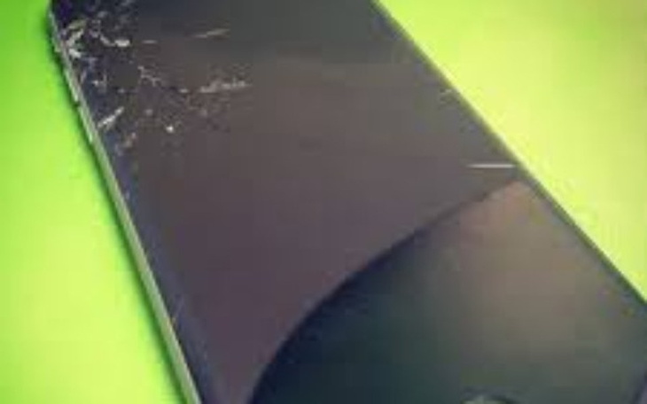 Zbiórka Zbiórka na szybę do iPhona córki - zdjęcie główne