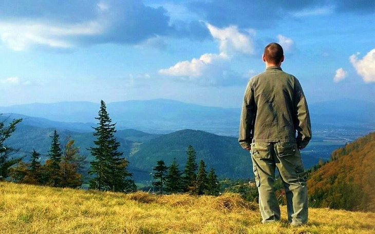 Zbiórka Pomoc dla Wędrownego Pisarza - zdjęcie główne