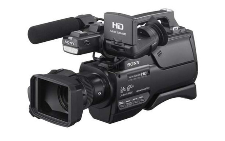 Zbiórka Sprzęt pptrzebny do nagry filmów - zdjęcie główne