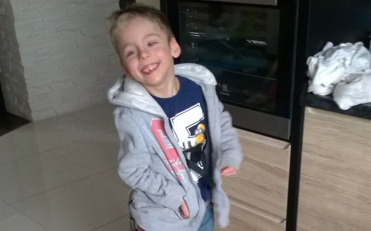 Zbiórka Zbiórka na leczenie Konrada - zdjęcie główne