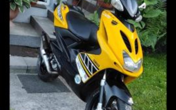 Zbiórka Mam 17 lat i zbieram na skuter - zdjęcie główne