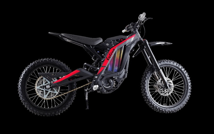 Nowoczesny rower elektryczny w dynamicznym stylu.