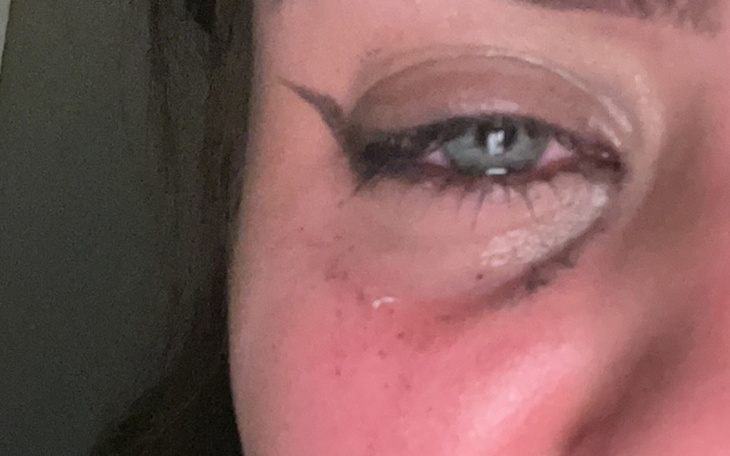 Zbiórka Wyrzucona z domu, uczennica - zdjęcie główne