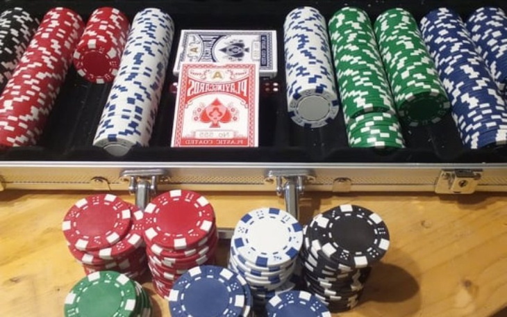 Zbiórka Wejściówka na turniej pokerowy - zdjęcie główne
