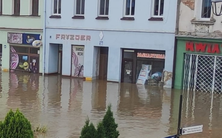 Zbiórka Pomoc dla Pasmanteria Głuchołazy - zdjęcie główne